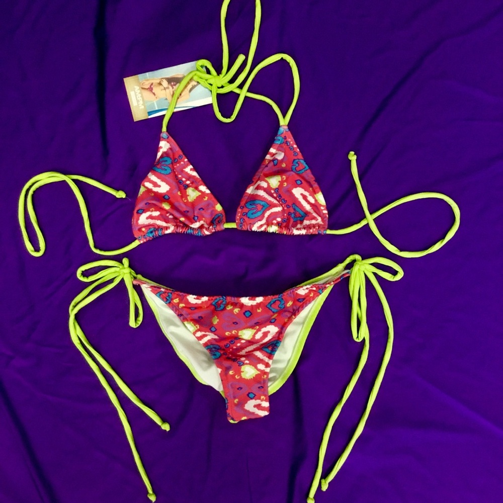 Two-piece swimsuit print